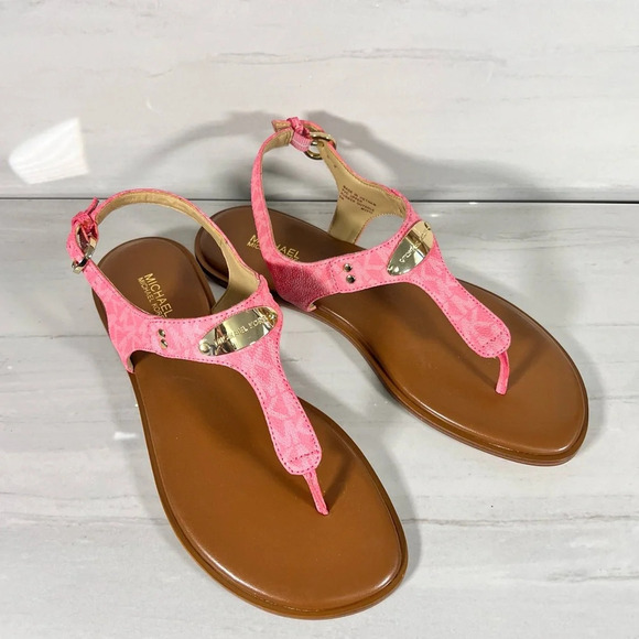 Michael Kors Plate Flat Thong Sandal Color Tea Rose Monogram Womens Size 8 - Picture 1 of 12